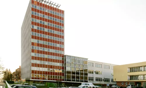 D066 Telekomunikační budovy, areál spojů 